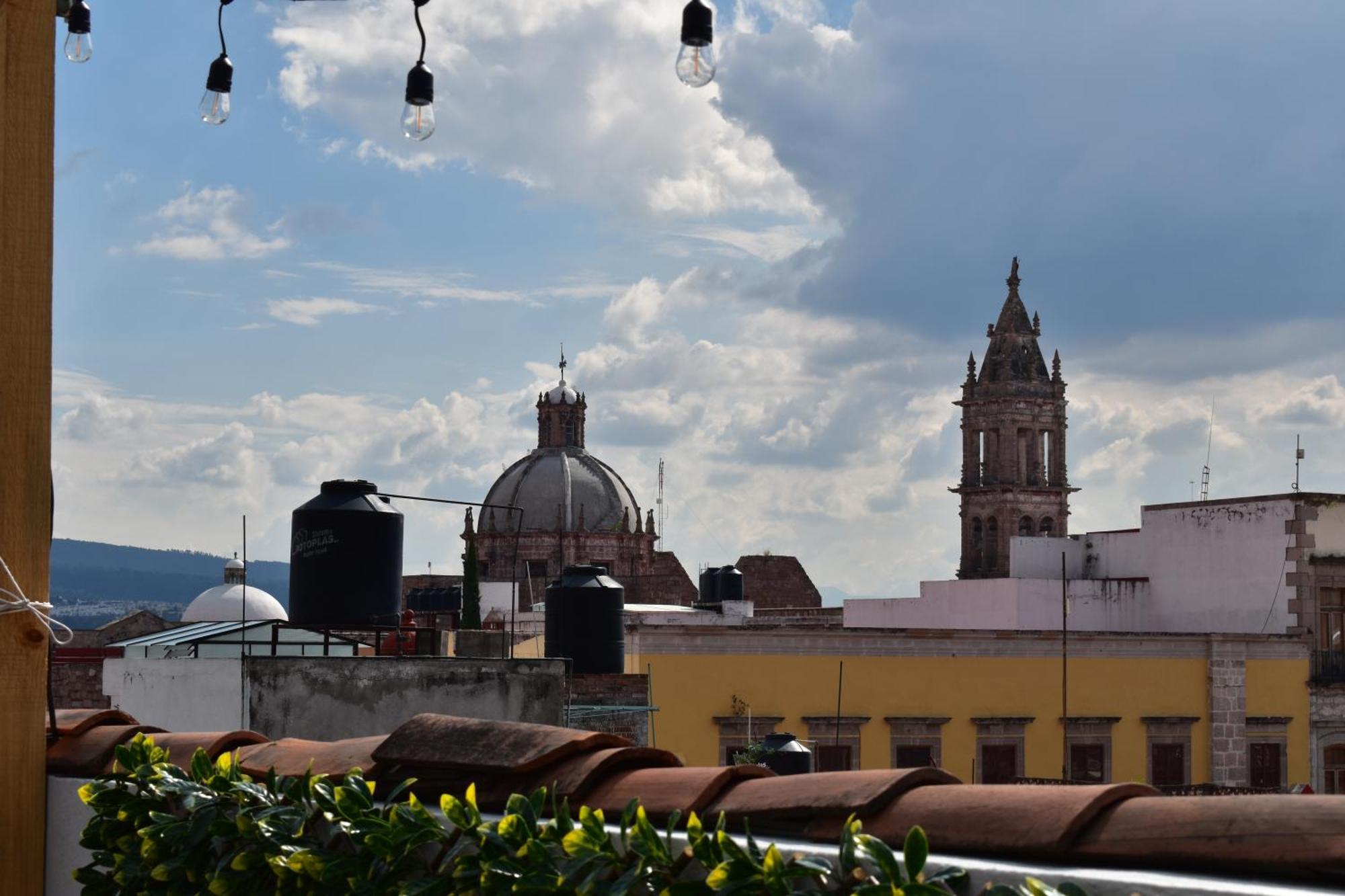 El Suburbio - Serapio Rendon Morelia Esterno foto